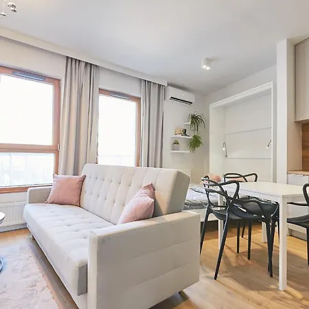 Luksusowa Oaza W Samym Centrum Wroclawia Breslau